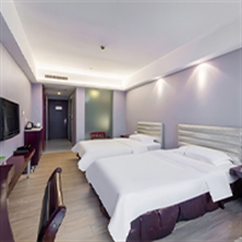 和丰酒店高级双人房